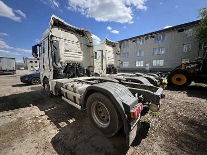 Тягач седельный Sitrak ZZ4186V391HE 000007420 - (АЛ)