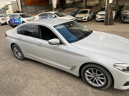 Легковой авто BMW 5 серия 4823 - (АЛ)