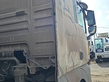 Тягач седельный Sitrak С7Н ZZ4256V364HE 000008127 - (АЛ)
