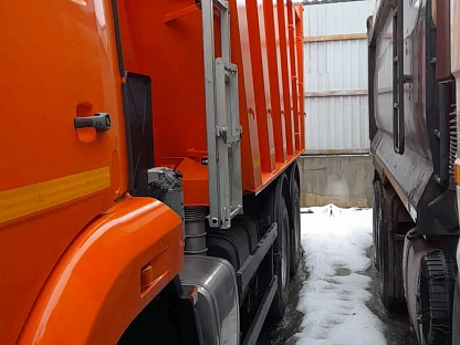 Самосвал КАМАЗ 6520-3026012-53 000007618 - (АЛ)