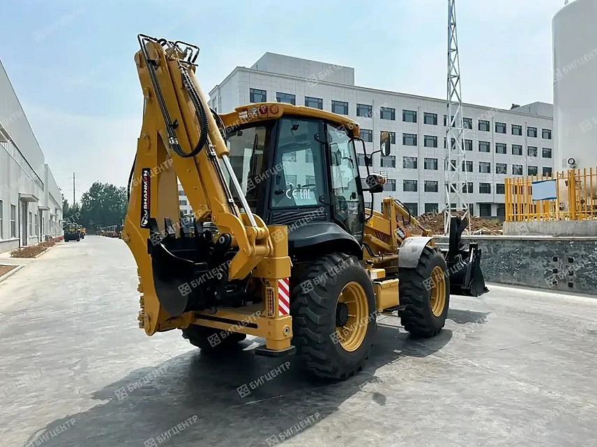 Экскаватор-погрузчик SHANMON 388H-III Carraro