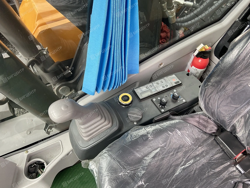 Колесный экскаватор RMX (RUNMAX) ER160W (БЦ) (JH5915005L01A7003 от 09.24)