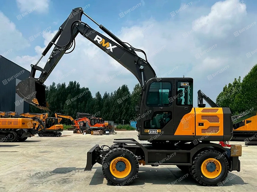 Колесный экскаватор RMX ER120W