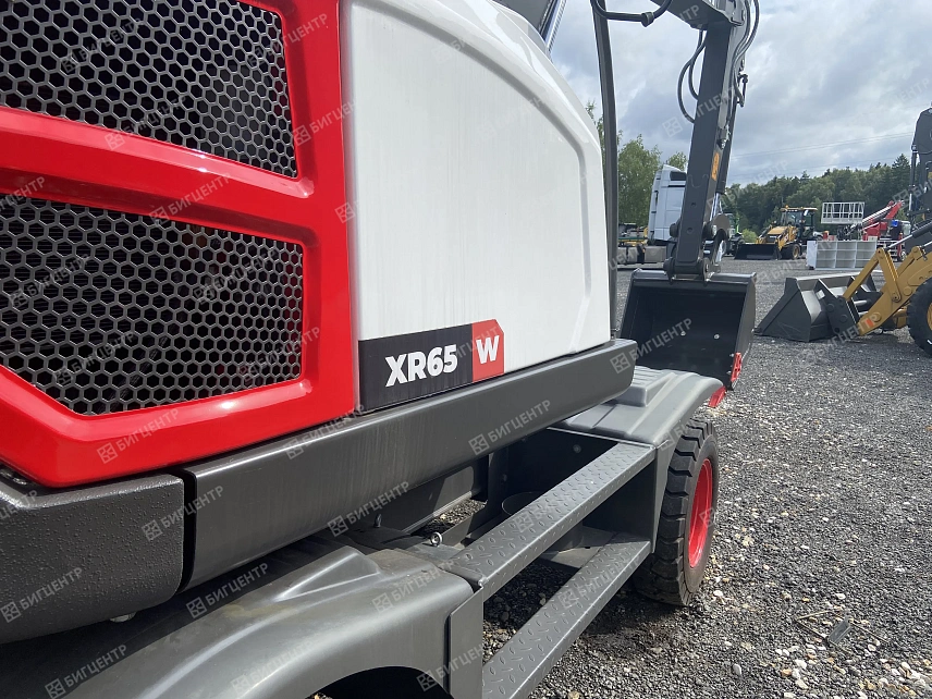 Колесный экскаватор SUPERCAT XR65W (JH5906505M01A7001 от 05.25)