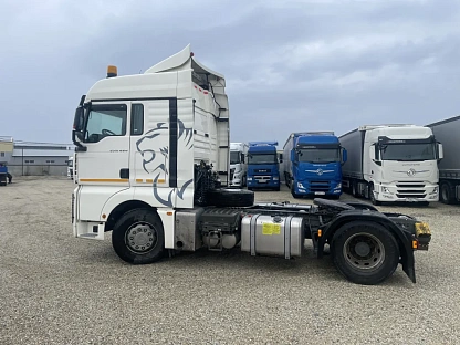 Тягач седельный Sitrak ZZ4186V391HE 000008064 - (АЛ)