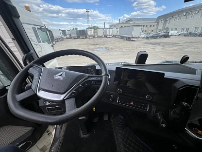 Тягач седельный Sitrak ZZ4186V391HE 000007541 - (АЛ)