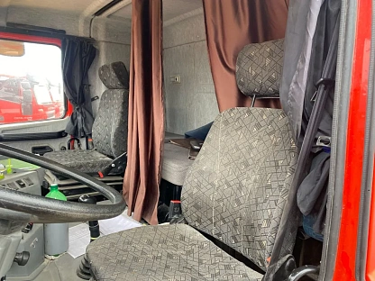 Самосвал МАЗ 650108-8230-005 000008302 - (АЛ)