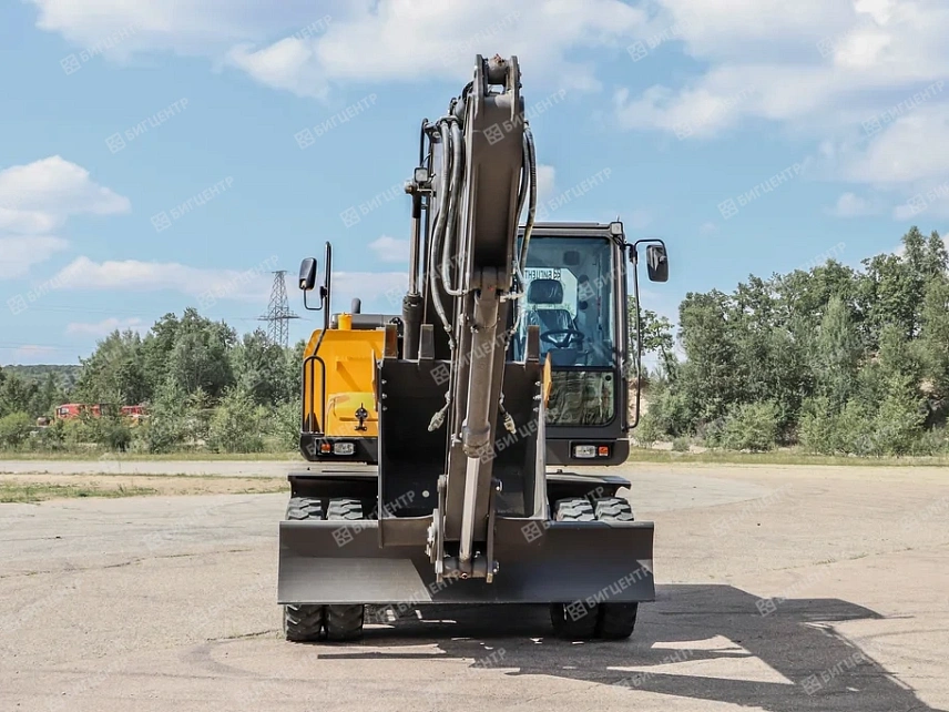 Колесный экскаватор RMX ER180W