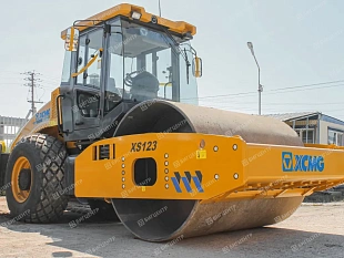 XCMG XS123