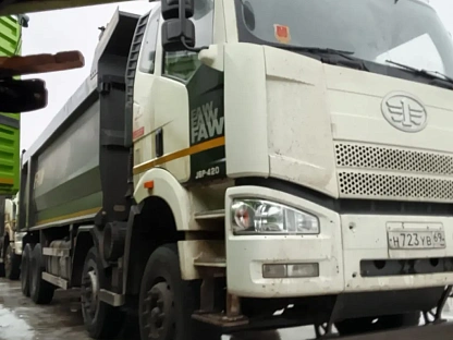 Самосвал FAW CA3310P66K24T4E5 000007316 - (АЛ)
