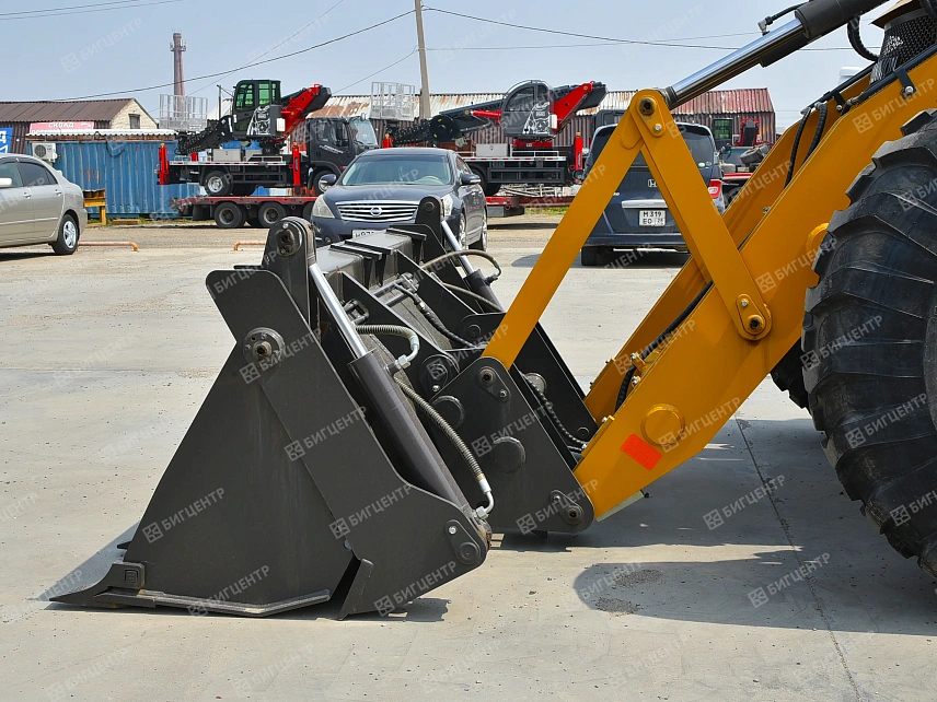 Экскаватор-погрузчик SHANMON 388H (БЦ) (WM20243305 от 03.24)