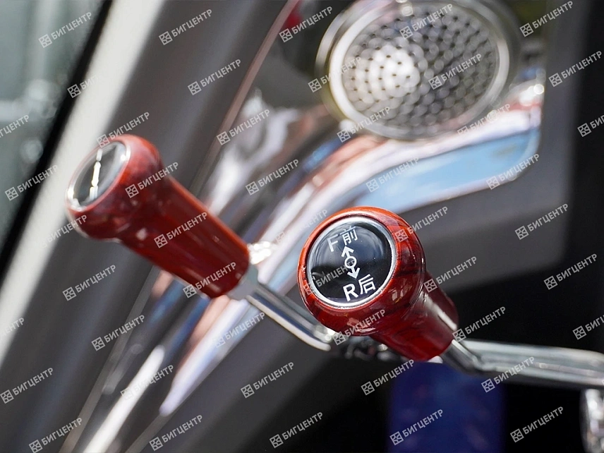 Фронтальный погрузчик FORWARD 626ES