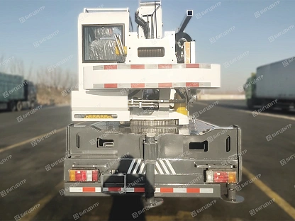 Бурильно-крановая машина ISUZU ELF 5т