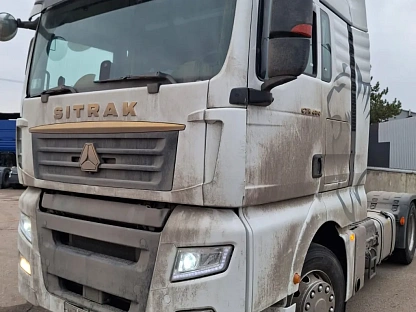 Тягач седельный Sitrak ZZ4186V391HE 000007532 - (АЛ)