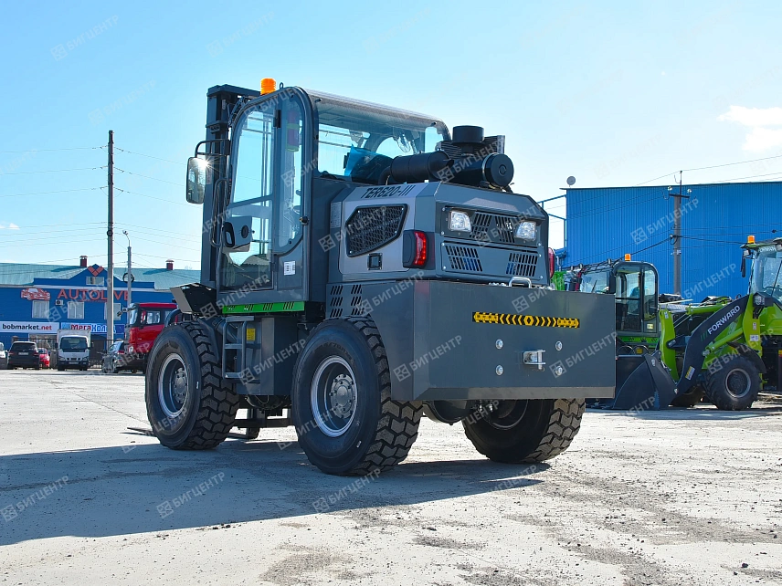 Вилочный погрузчик повышенной проходимости FORMANN TER620-III