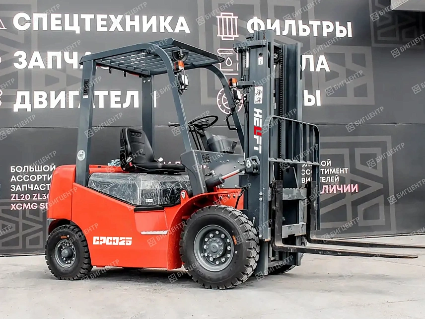 Вилочный погрузчик HELIFT CPCD25