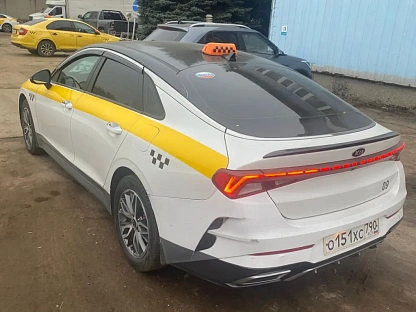 Легковой авто KIA K5 5780 - (АЛ)