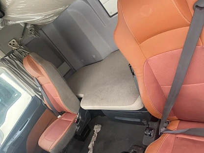 Тягач седельный Foton AUMAN BJ4189SLFKA 000007551 - (АЛ)