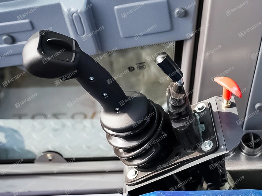 Фронтальный погрузчик FORWARD 634EF