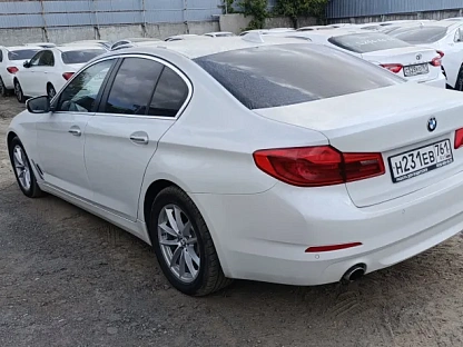 Легковой авто BMW 5 серия 4824 - (АЛ)