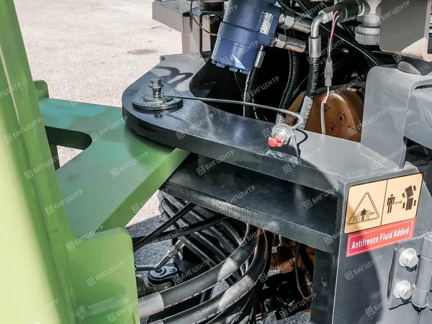 Фронтальный погрузчик FORWARD 636ES