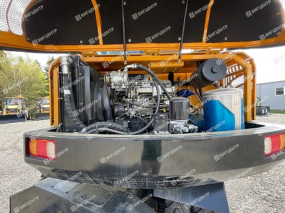 Колесный экскаватор RMX (RUNMAX) ER85W****1803