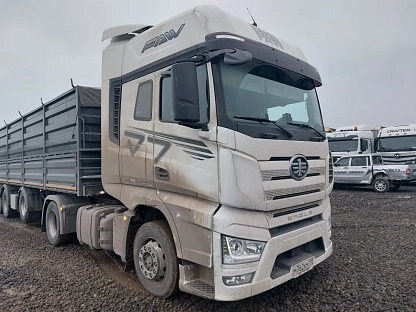 Тягач седельный FAW CA4180P77K25E5 5735 - (АЛ)