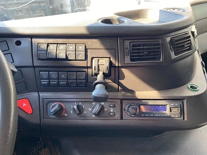 Самосвал HONGYAN CQ3406HV39 2207 - (АЛ)