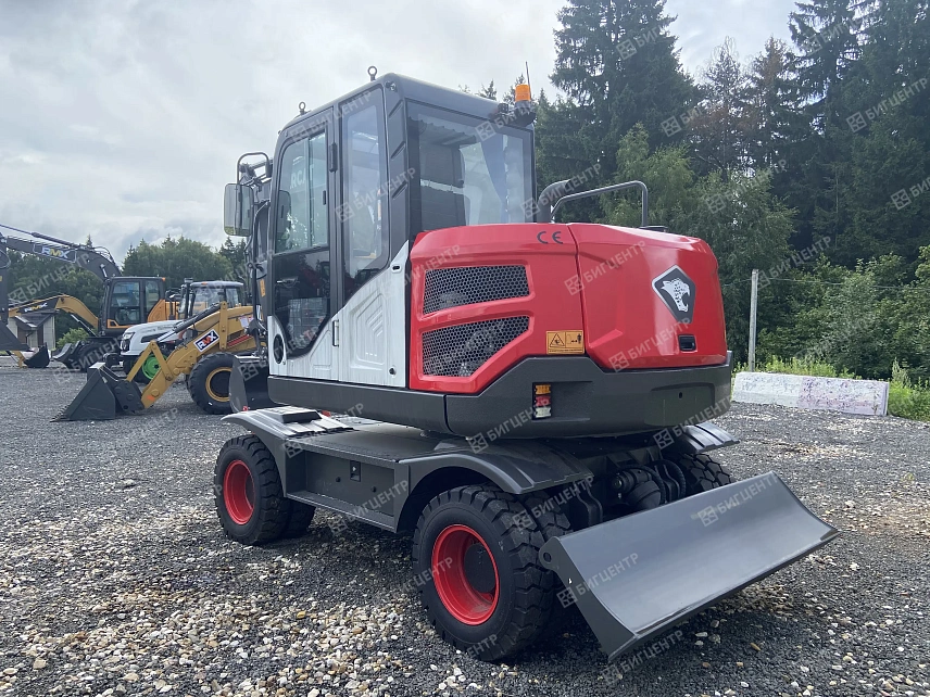 Колесный экскаватор SUPERCAT XR65W (****7001 от 05.25)