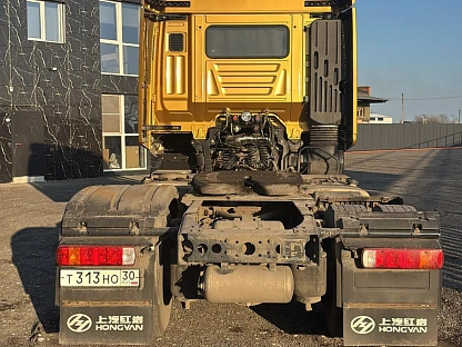 Тягач седельный HONGYAN CQ4186HYVG391 000008018 - (АЛ)
