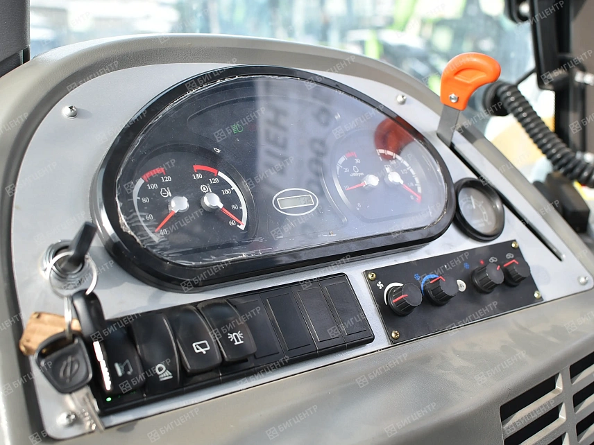 Экскаватор-погрузчик RMX (RUNMAX) SE460TS (БЦ) (RMX20243934 от 04.24)