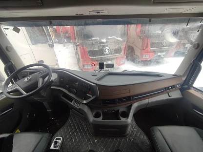 Тягач седельный DongFeng DFH4180 000007722 - (АЛ)
