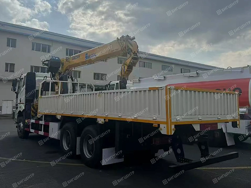 Кран-манипулятор FAW X12 6x4 