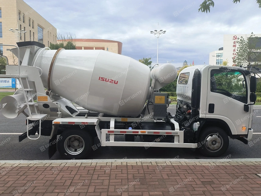 Автобетоносмеситель Isuzu ELF Q3