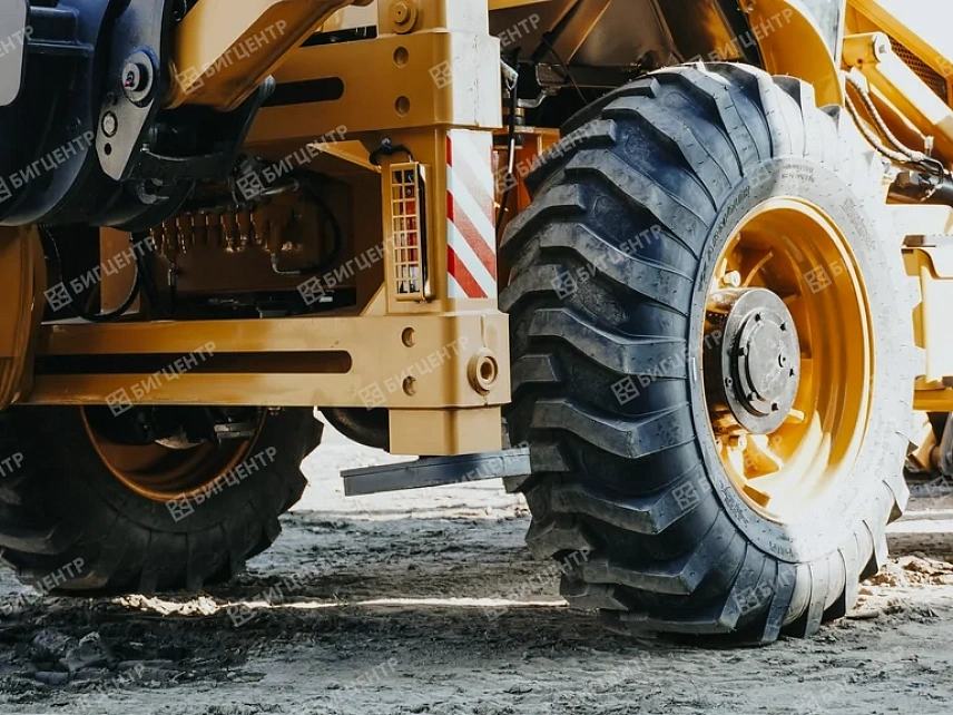 Экскаватор-погрузчик SHANMON 388H