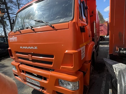 Самосвал КАМАЗ 6520-53 000008379 - (АЛ)
