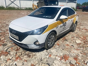 Легковой авто Hyundai Solaris 5071 - (АЛ)