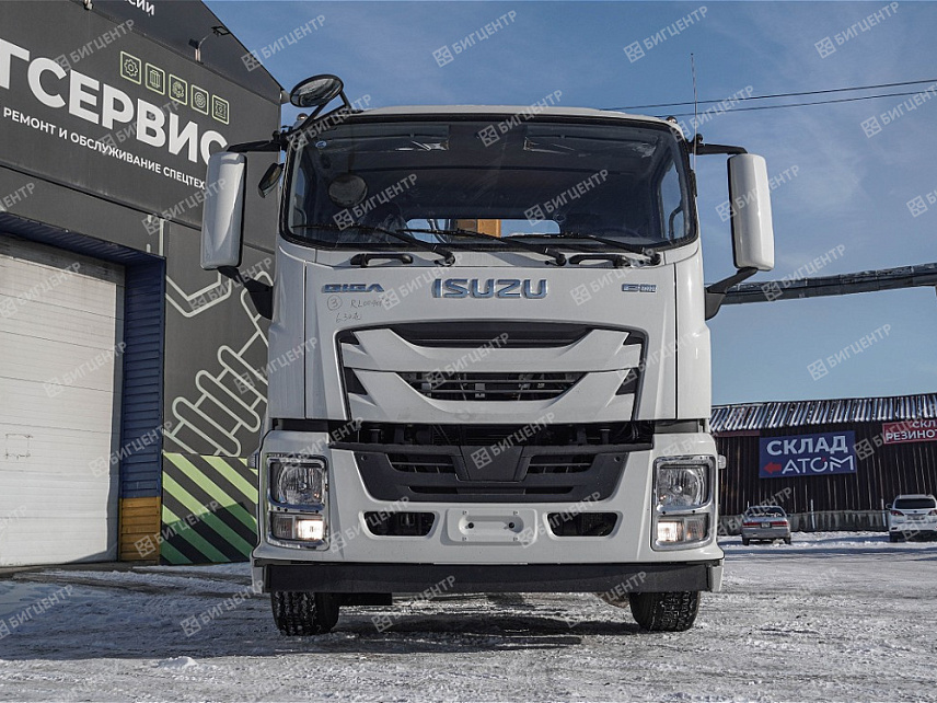 Кран-манипулятор ISUZU GIGA Q4 4x2 6.3т