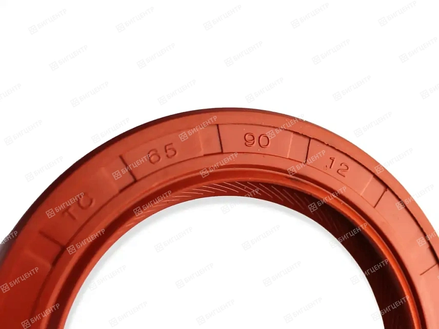 Сальник коленвала двигателя YUCHAI 85 kW YCD4J22T-115