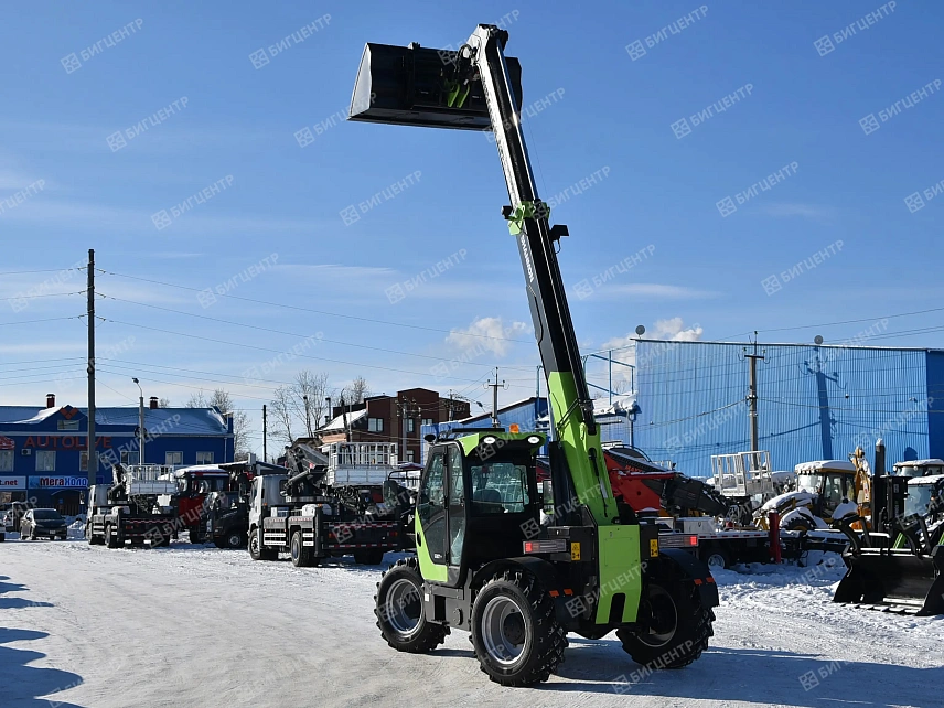 Телескопический погрузчик SHANMON 6307 EVO