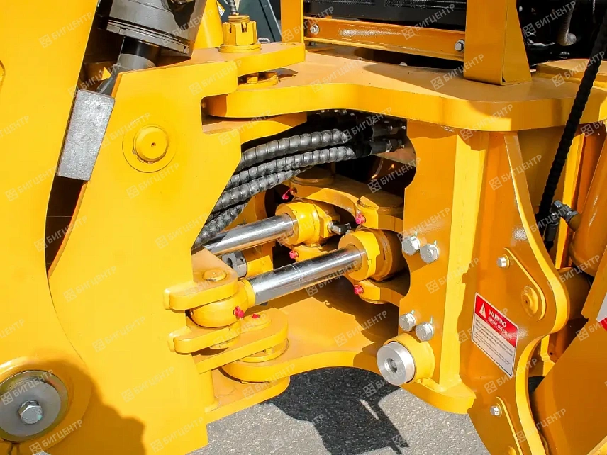 Экскаватор-погрузчик RMX SE325T (RMX2023646 от 09.23)