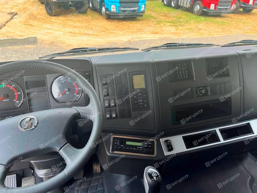 Автобетоносмеситель SHACMAN F3000 8X4 375 л.с