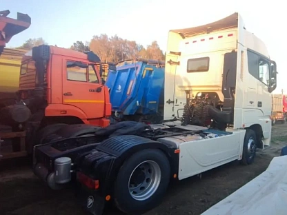 Тягач седельный Foton AUMAN EST A 1846 AMT (4189SLFKA) 000007087 - (АЛ)