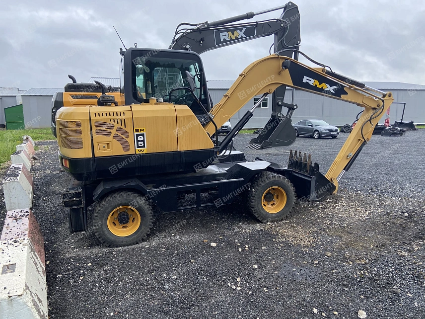 Колесный экскаватор RMX ER85W (****1803 от 05.23)