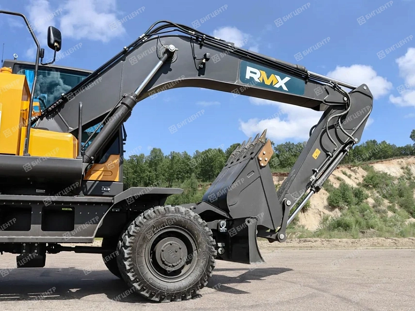 Колесный экскаватор RMX ER180W