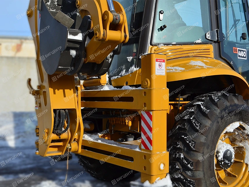 Экскаватор-погрузчик RMX (RUNMAX) SE460 ***3931