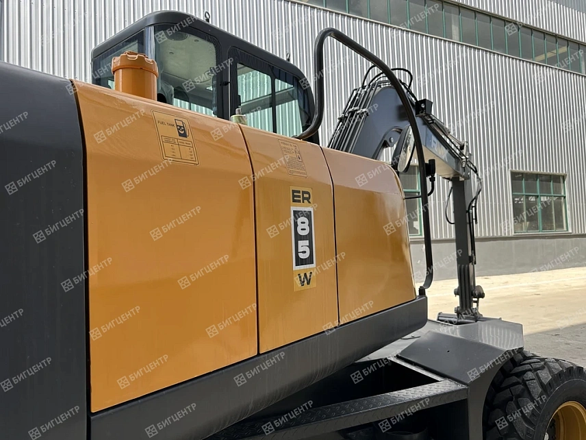 Колесный экскаватор RMX ER85W