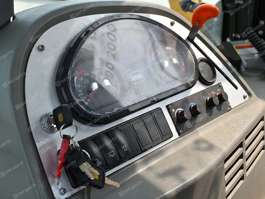 Экскаватор-погрузчик RMX (RUNMAX) SE460 (БЦ) (RMX20233931 от 10.23)