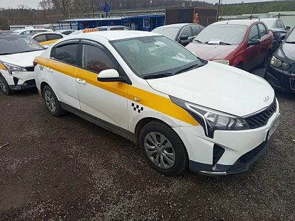 Легковой авто KIA Rio 5661 - (АЛ)