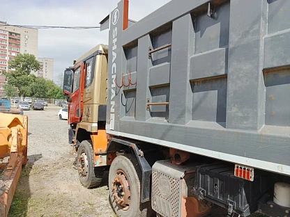 Самосвал Shacman SX33186V366 988 - (АЛ)